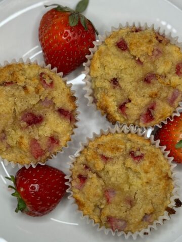 Low Carb Strawberry Muffins